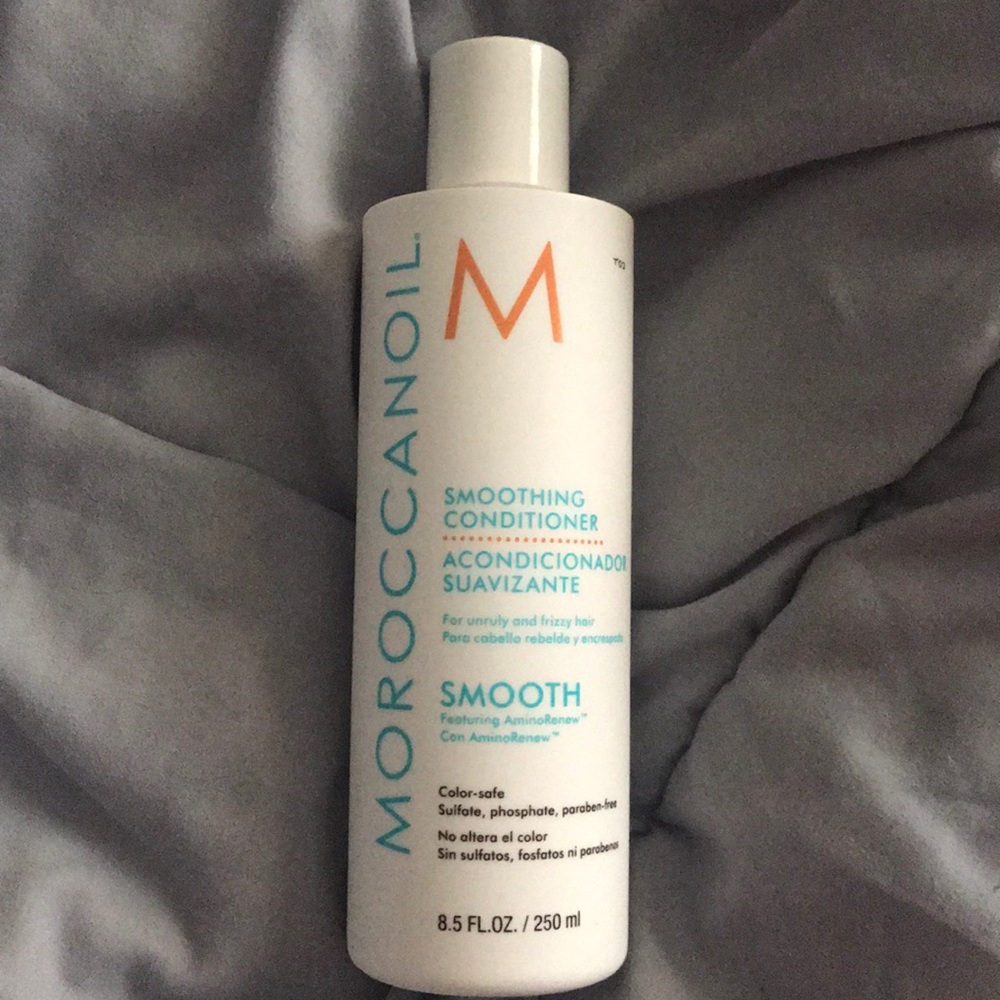 Moroccan oil AminoRenew TM Smoothing Conditioner